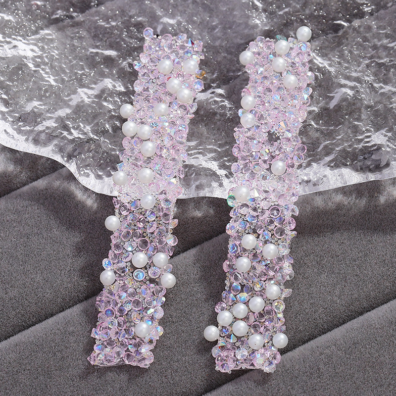 10 Transparent light pink diamond [with pearls]]