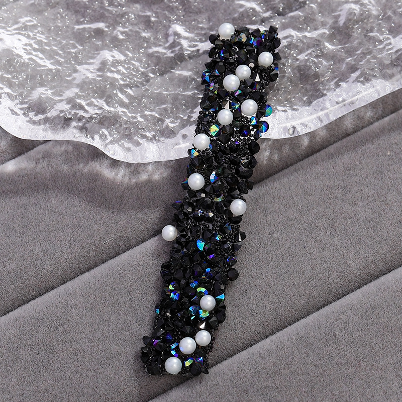 29 solid color black AB diamond [with pearls]]