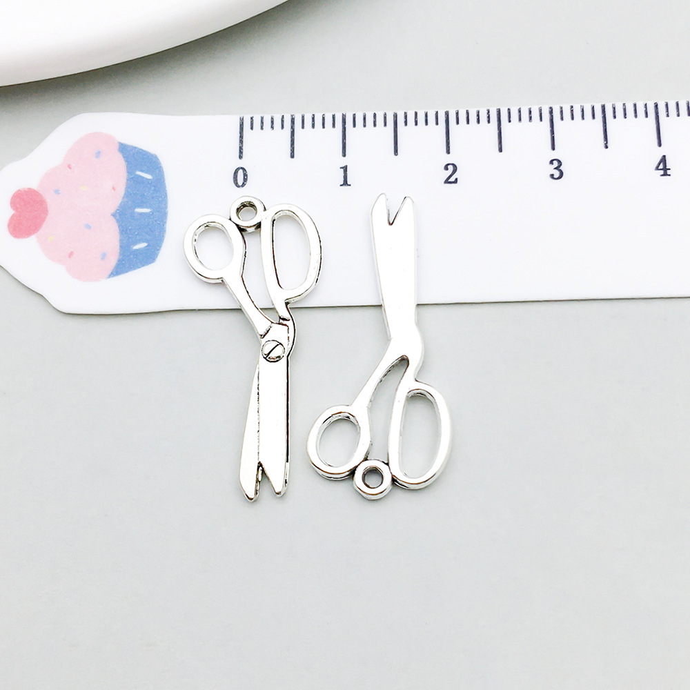 silver scissors 14*32mm