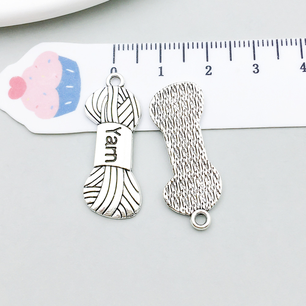 1 ancient silver wool ball 12*31mm