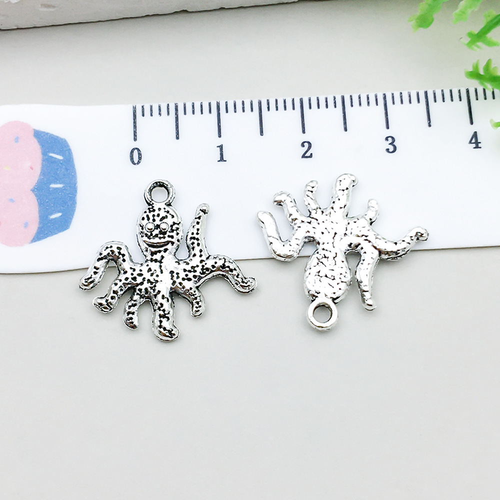 1 ancient silver octopus 19*20mm-0.9g-10357