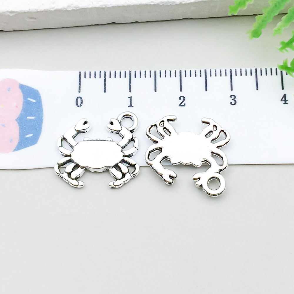 1 ancient silver crab 15*16mm-1.1g-10362