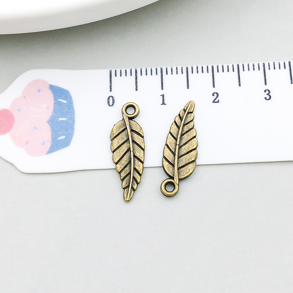 1 ancient green leaves 6*19mm-