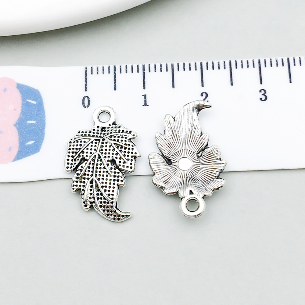 1 ancient silver leaf 13*20mm