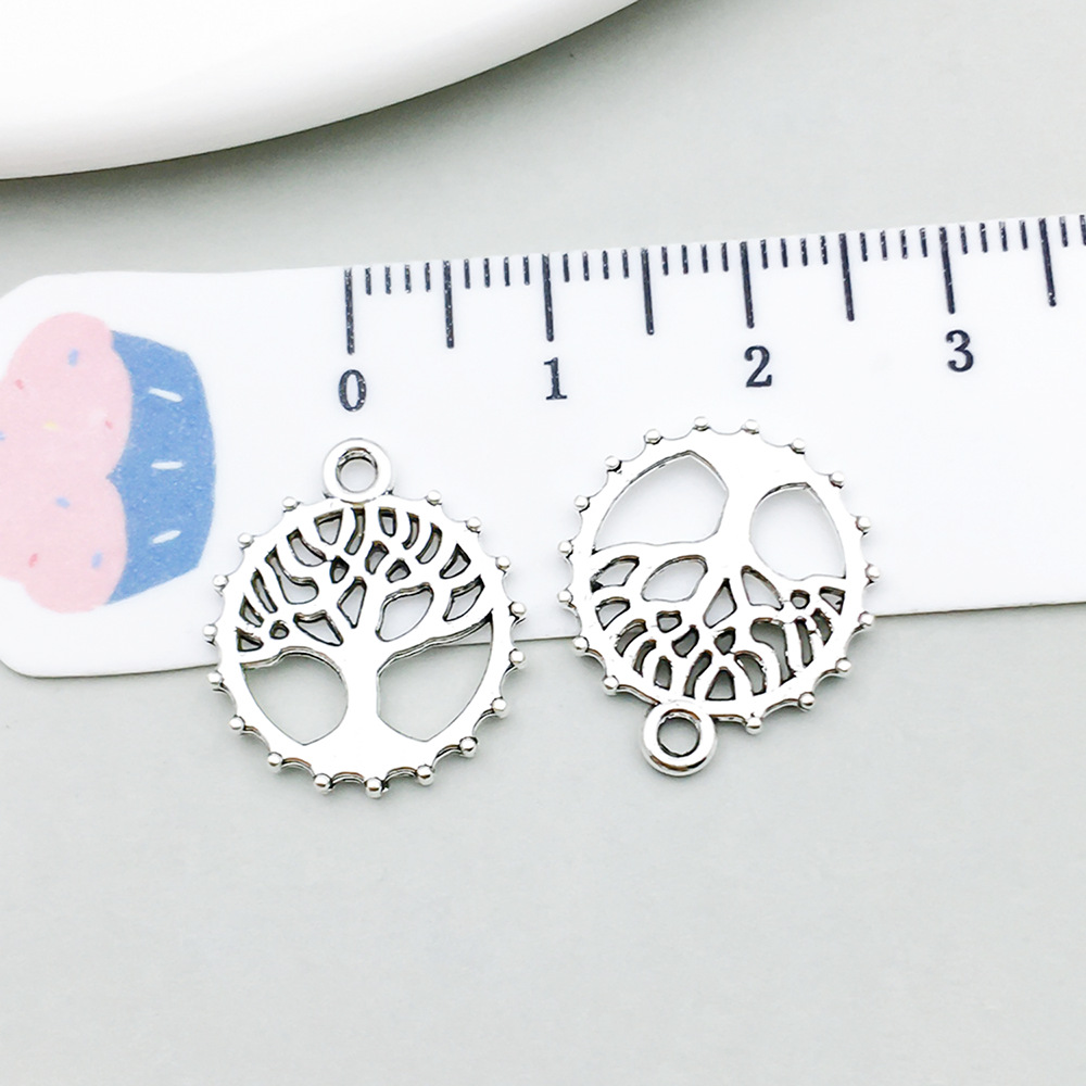 1 ancient silver round tree of life 16*18mm-