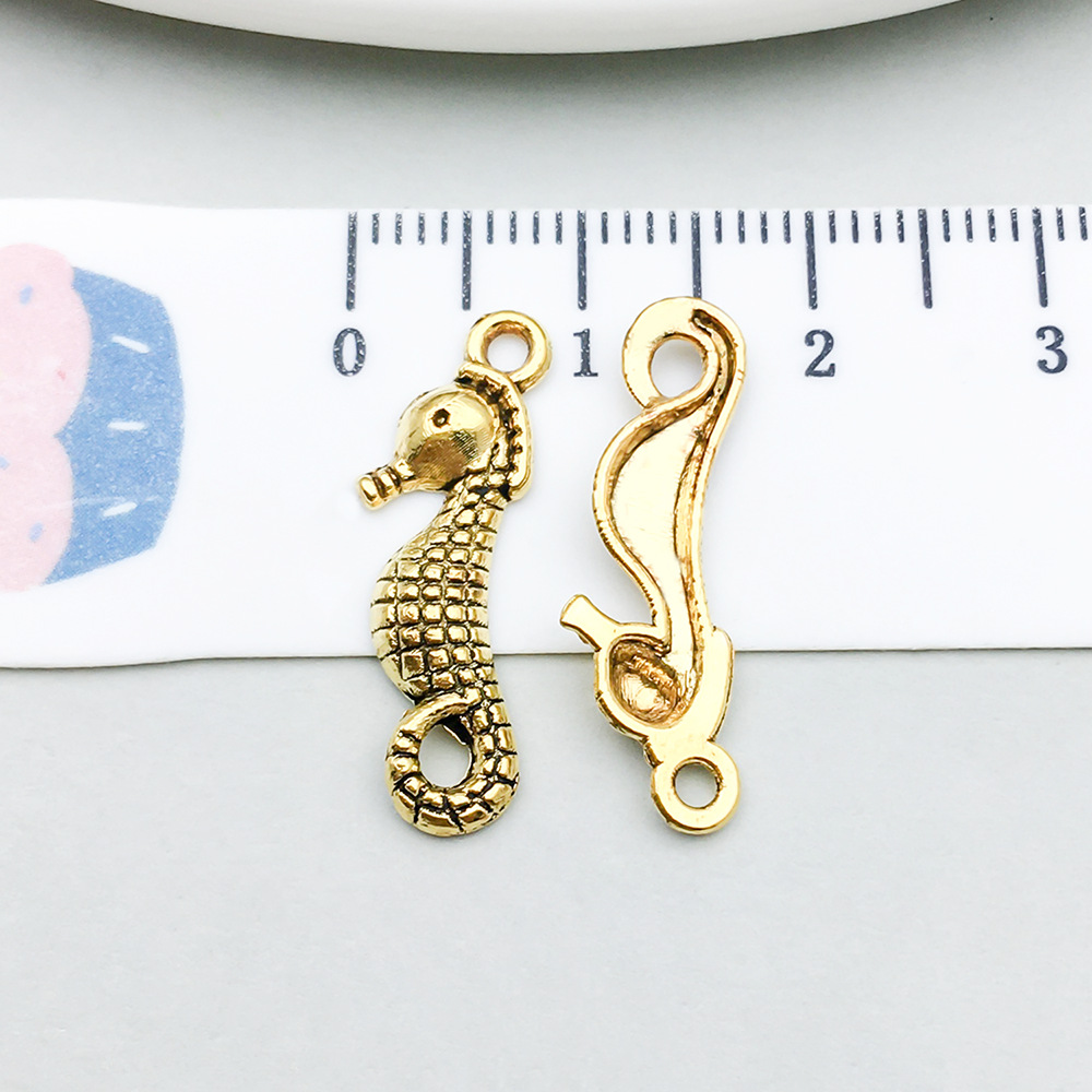1 ancient gold seahorse 23*7mm--20739