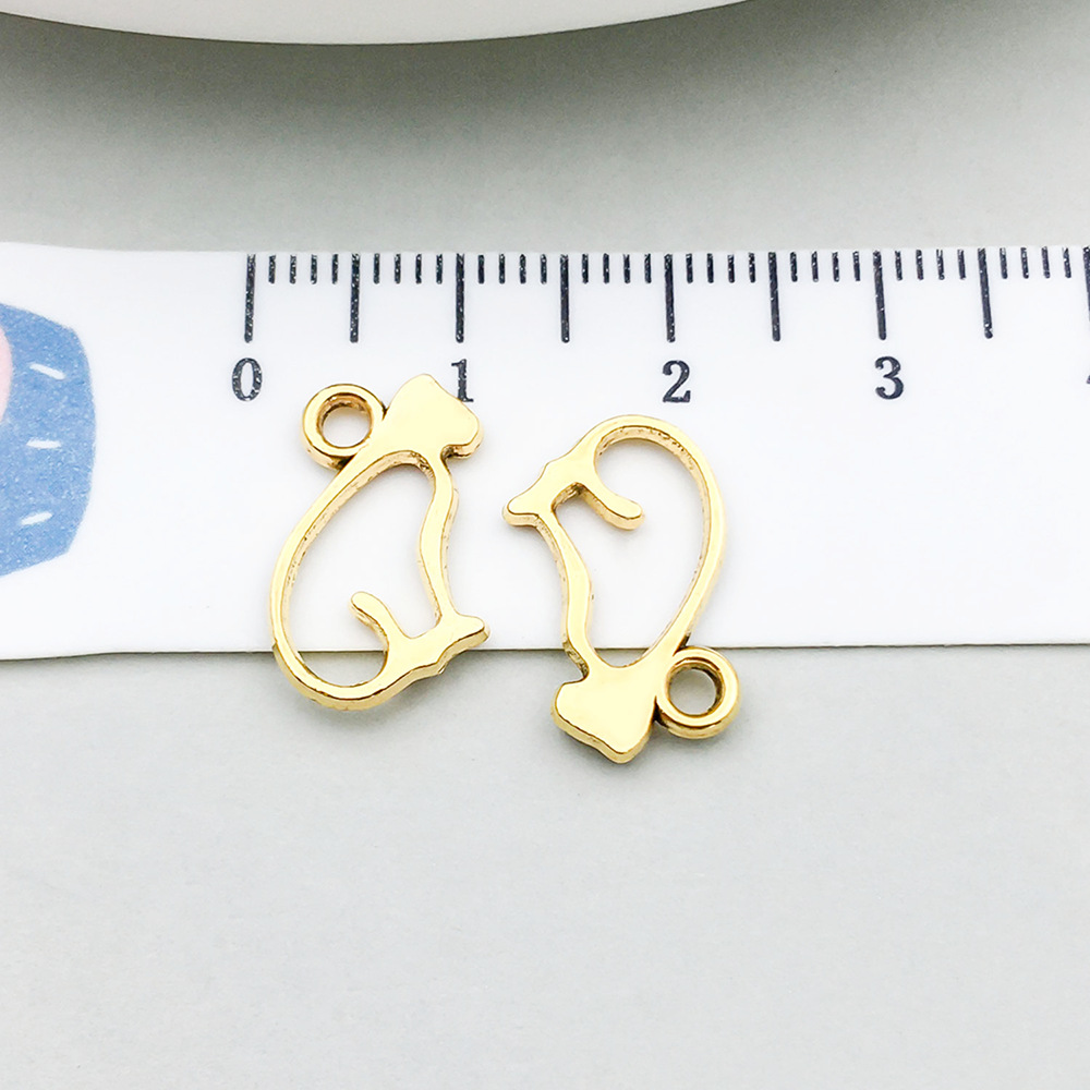 1 ancient gold hollow cat 15*10mm-0.6g-20594