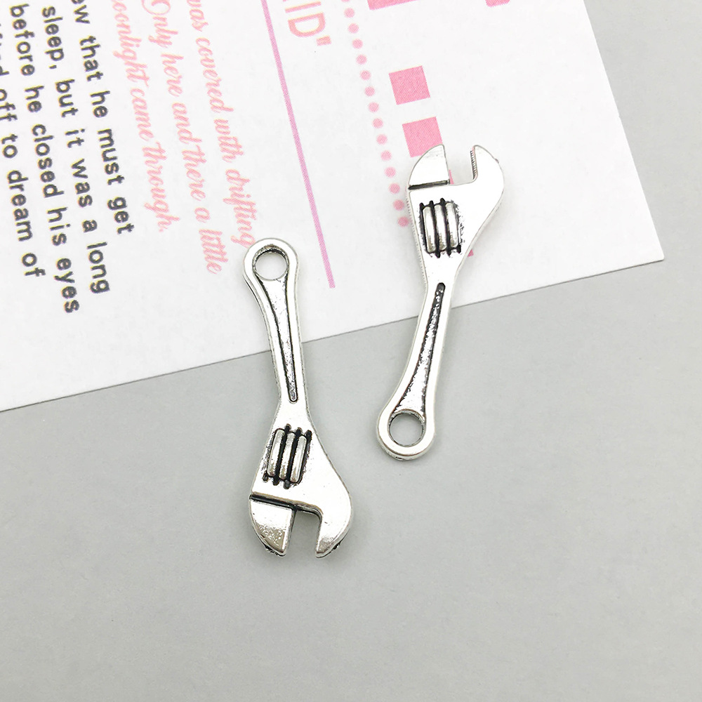 1 ancient silver tool wrench 7*24mm-0.8g-5274