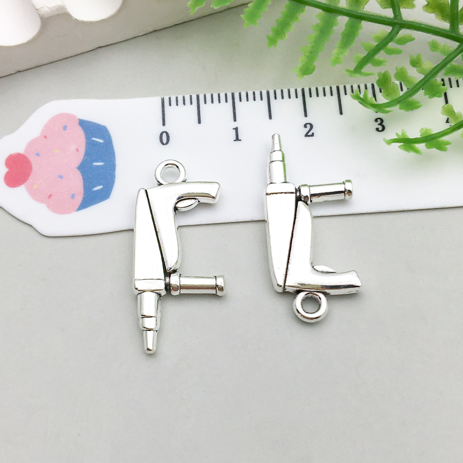 1 ancient silver tool impact drill 7*27mm-2.2g-8526