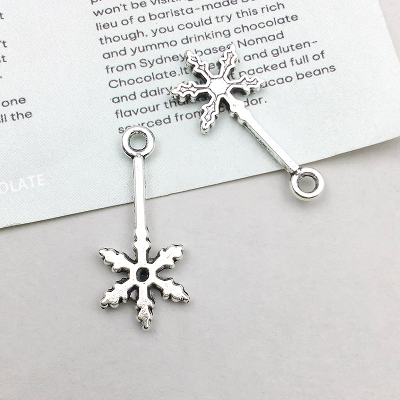 1 snowflake 10*24mm-0.8g-7005