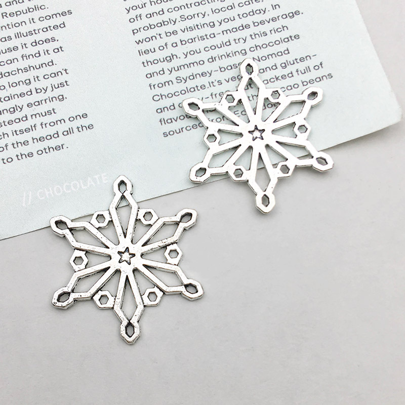 1 snowflake 22*25mm-1.2g-10079