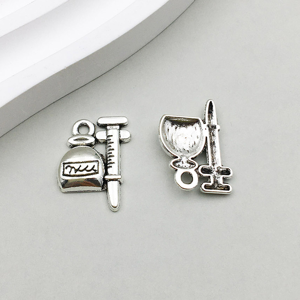 1 ancient silver medical syringe 12*19mm-1.4g-10439