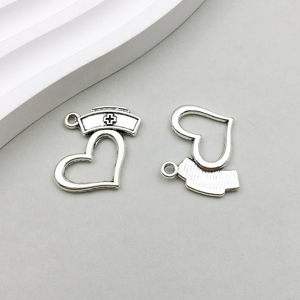 1 ancient silver love nurse hat 17*20mm-1.5g-10443