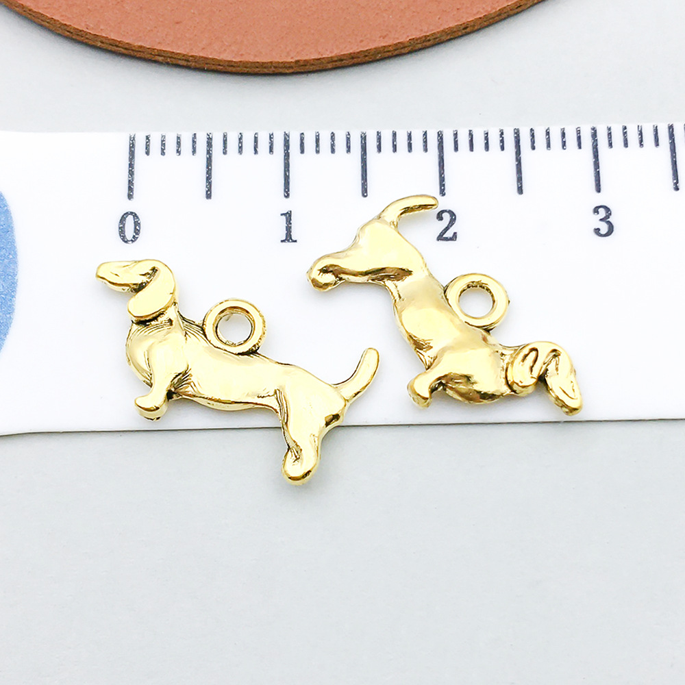 1 ancient gold long dog 10*18mm-0.8g-20563