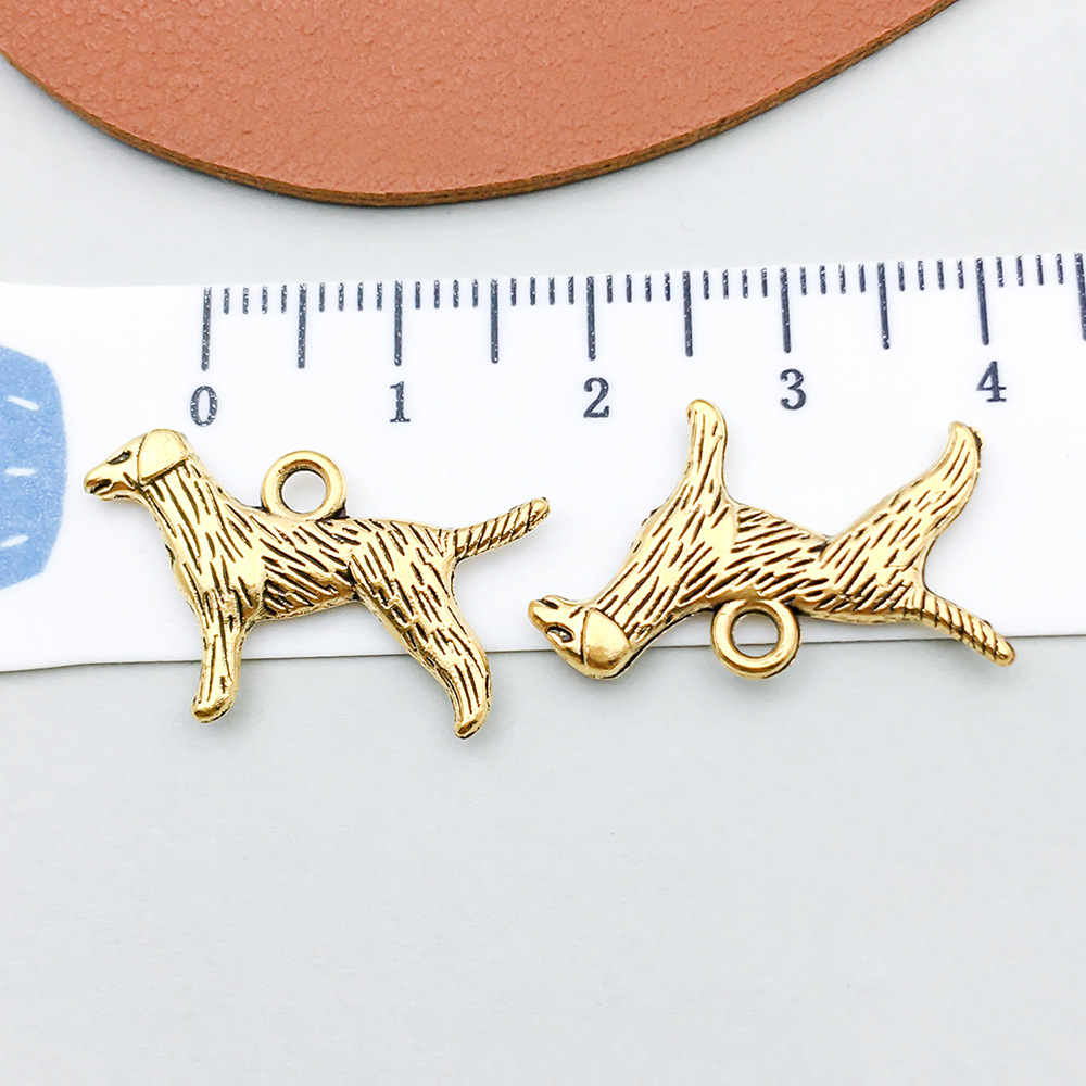 1 ancient gold long dog 15*23mm-1.4g-20568
