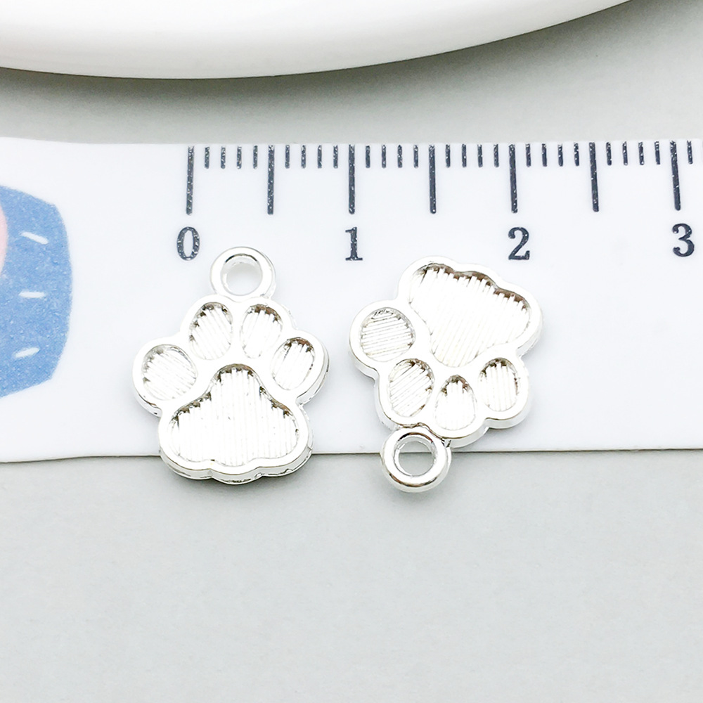 1 bright silver striped dog paw 14*12mm-0.8g-20636