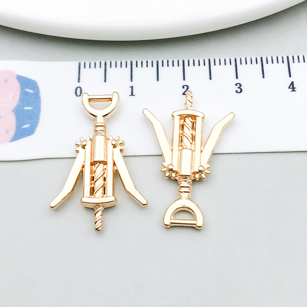 1 kc gold screwdriver 17*26mm-1.8g-20808