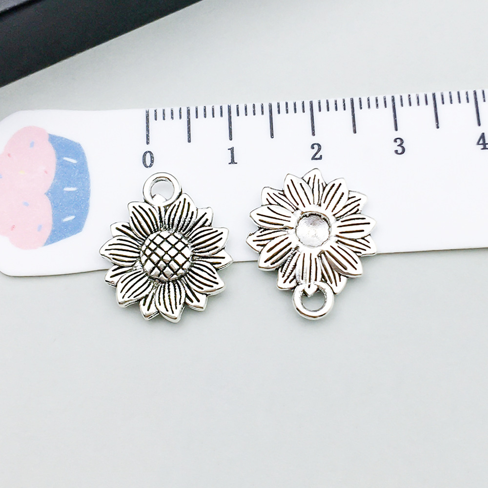 1 ancient silver sunflower 14*19mm-1.4g-10402