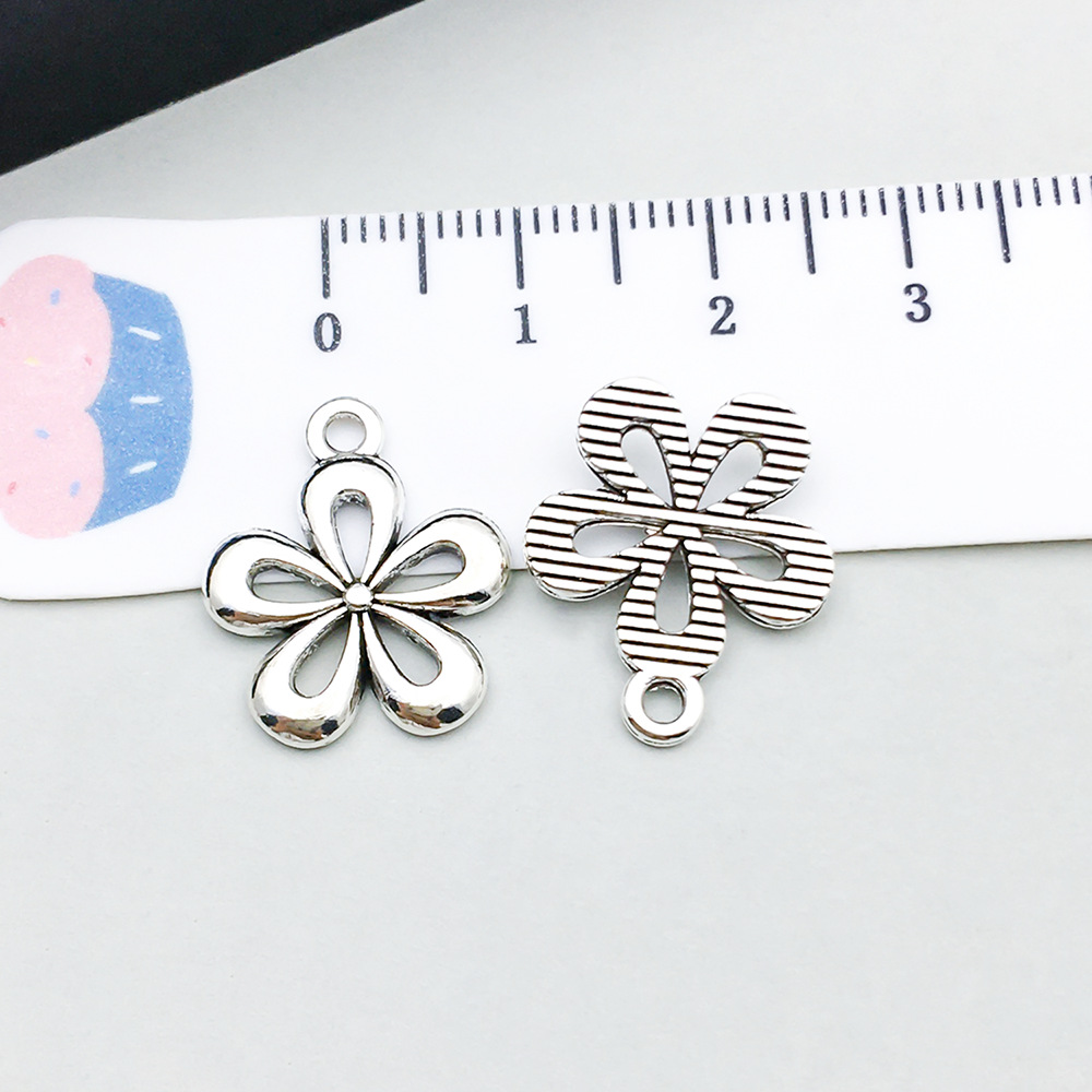 1 ancient silver flower 13*17mm-1.1g-11284