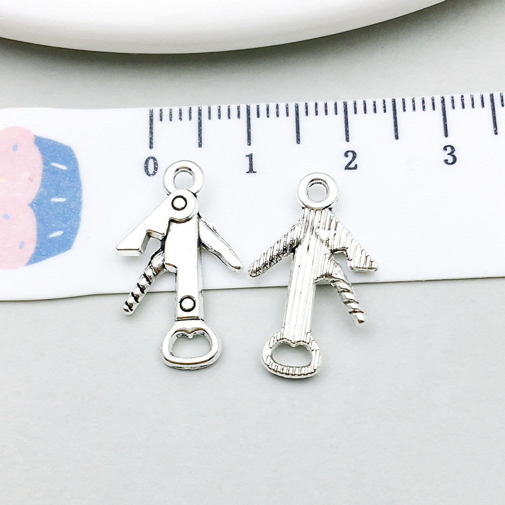 1 ancient silver screwdriver 12*21mm-0.9g-10551