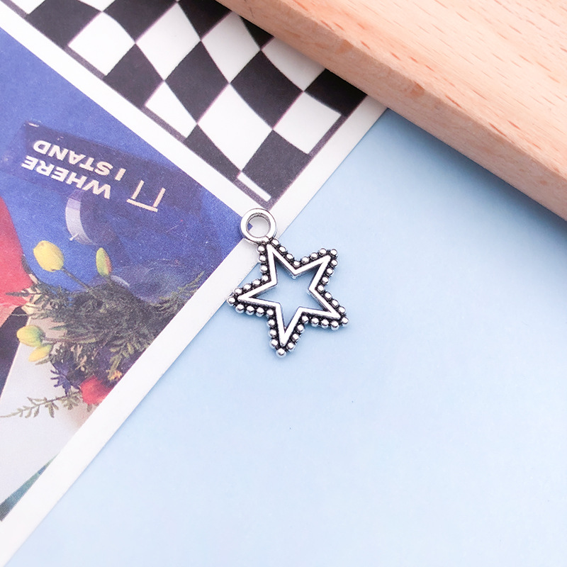 1 pentagonal star 15x17mm-8767/0.94g