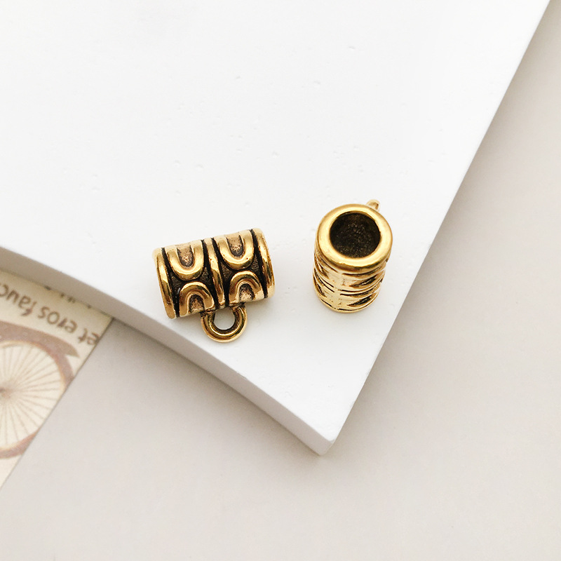 1 ancient gold tee hanging head 6 × 10 holes 4mm-