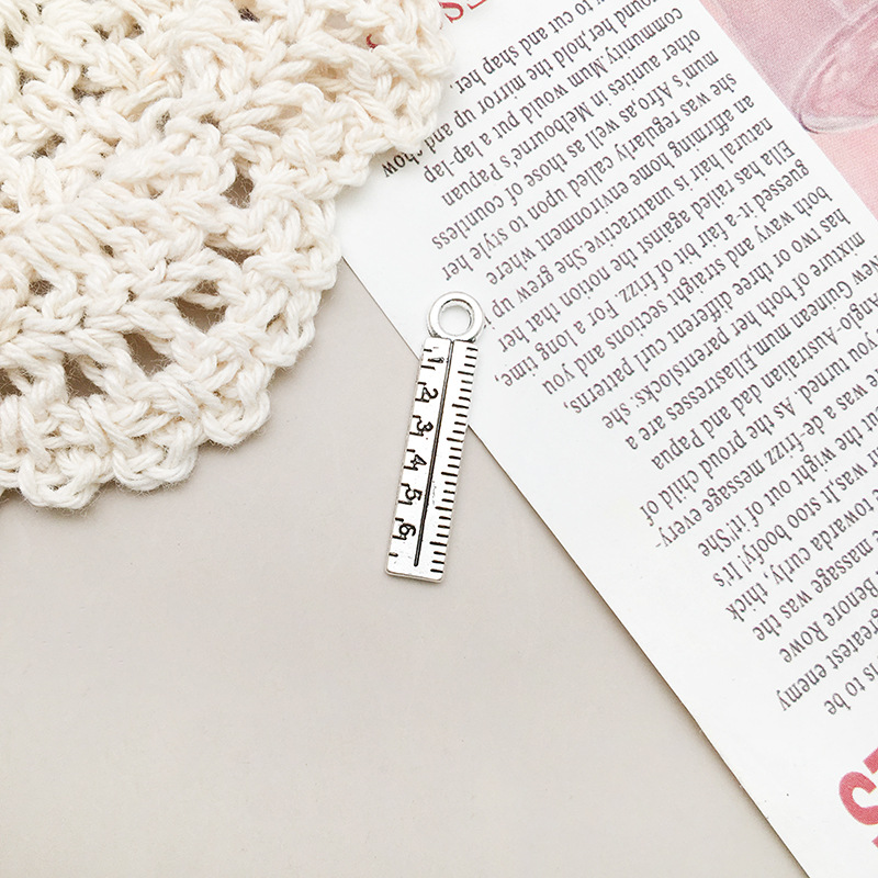 1 straight ruler 3x22mm-12157/0.84g