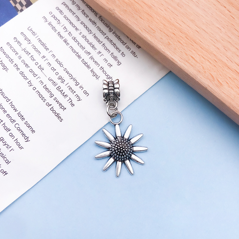 1 ancient silver sunflower 19x34mm-11468/1.8g