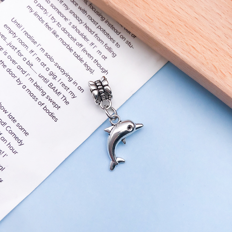 1 ancient silver dolphin 18x20mm-11475/2.3g