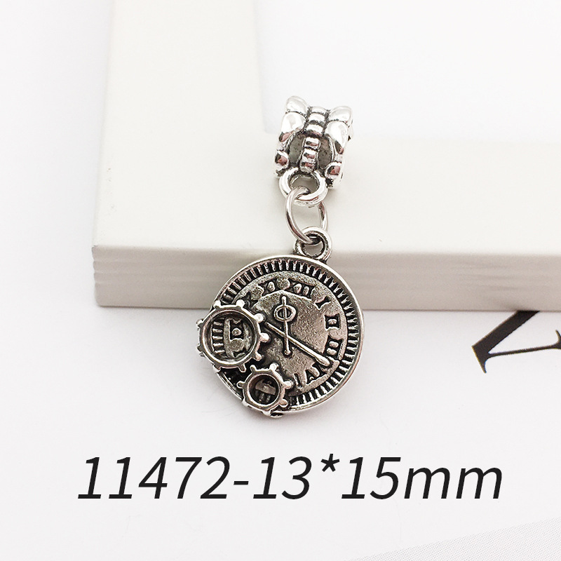 1 ancient silver clock 13x28mm-11472/2.3g