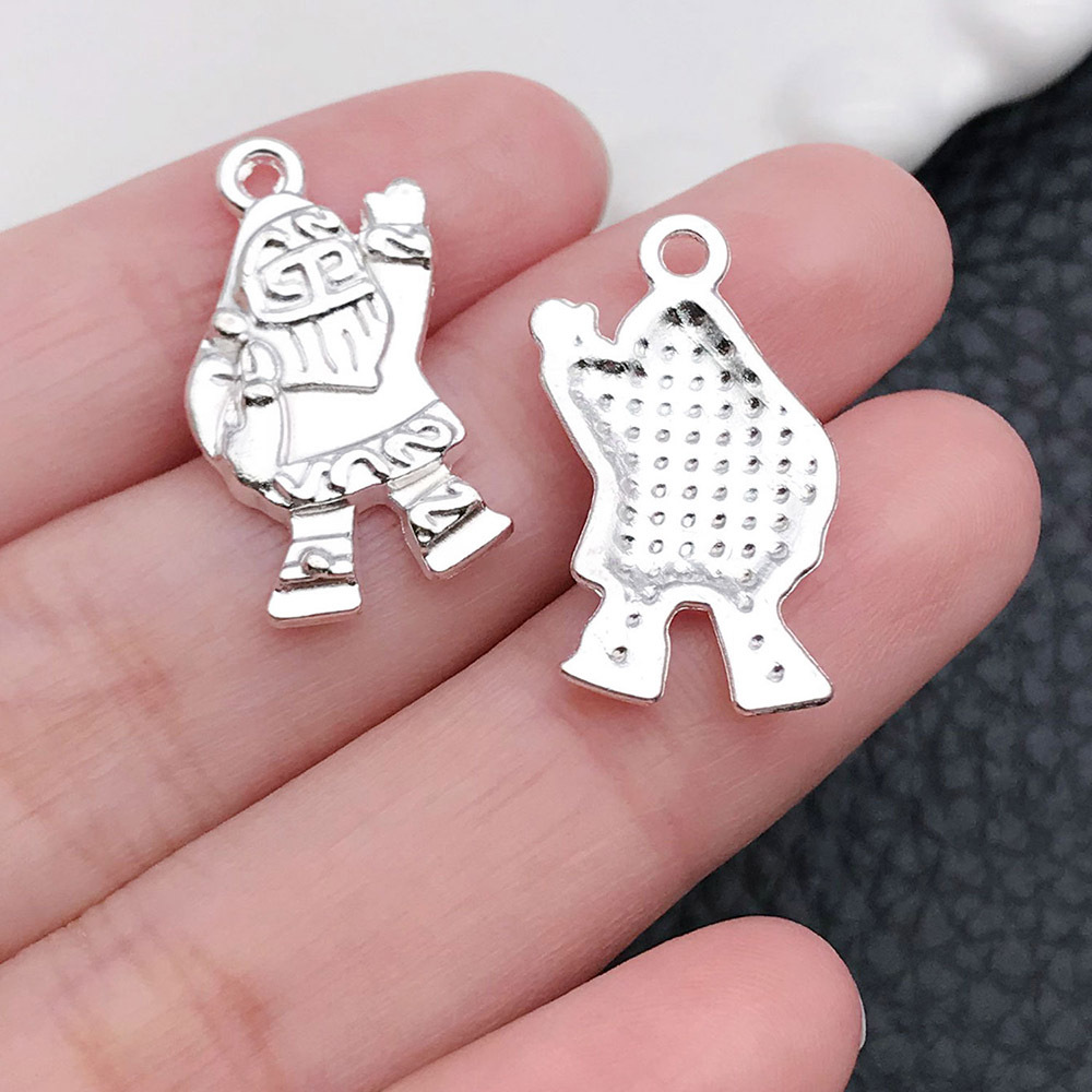 1 Bright Silver Santa 12x23mm-20035-1.4g