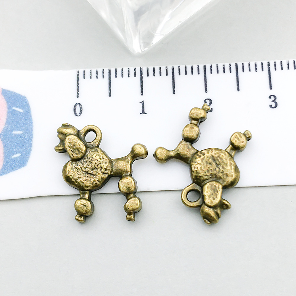 1 ancient green fried dog 15*14mm-1.4g-20574