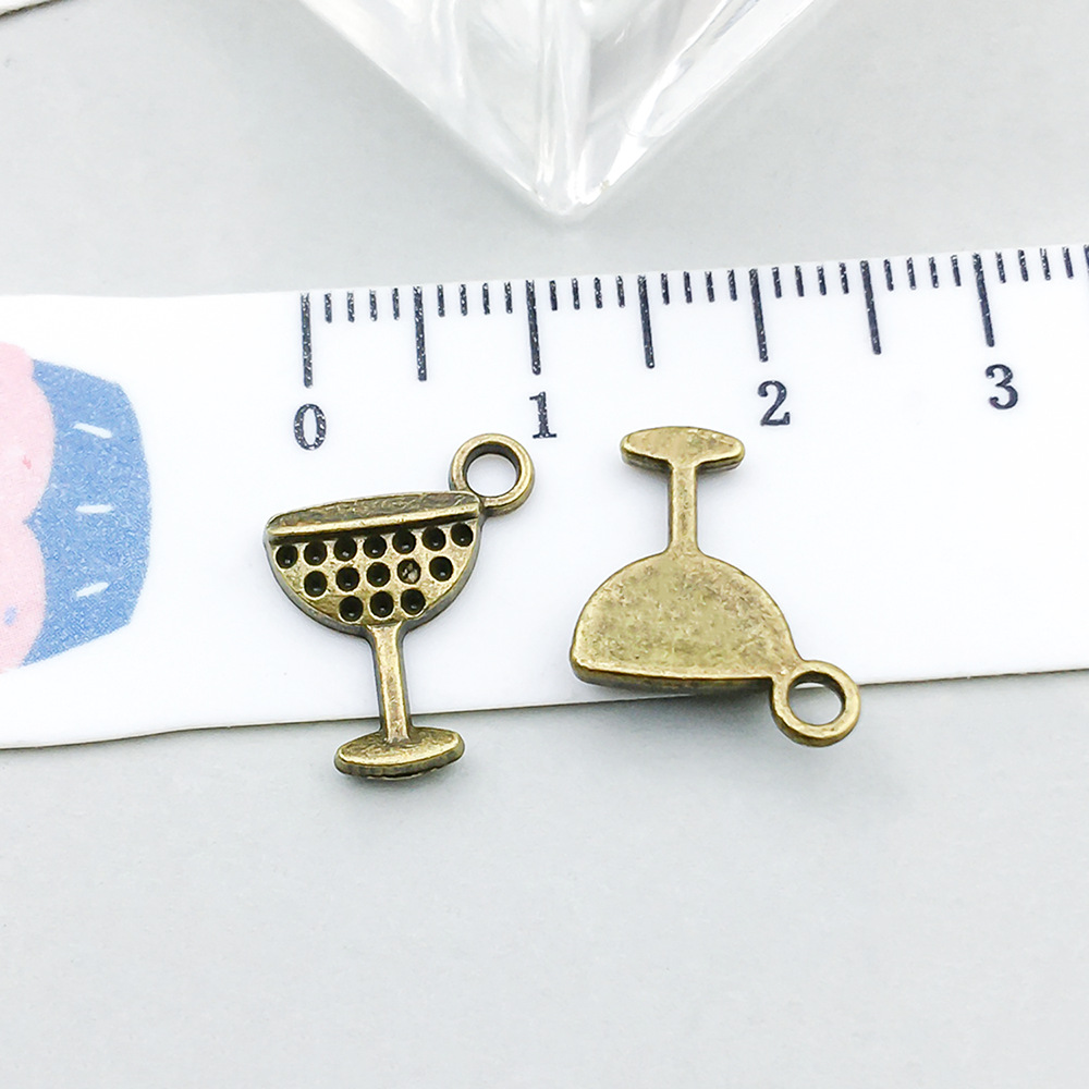 1 ancient green wine glass 12*15mm-0.7g-20767