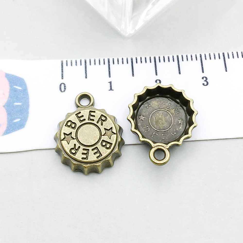 1 ancient green bottle cap 14*17mm-1.2g-20771