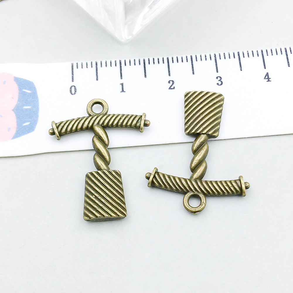 1 ancient green bottle opener 20*25mm-1.7g-20779