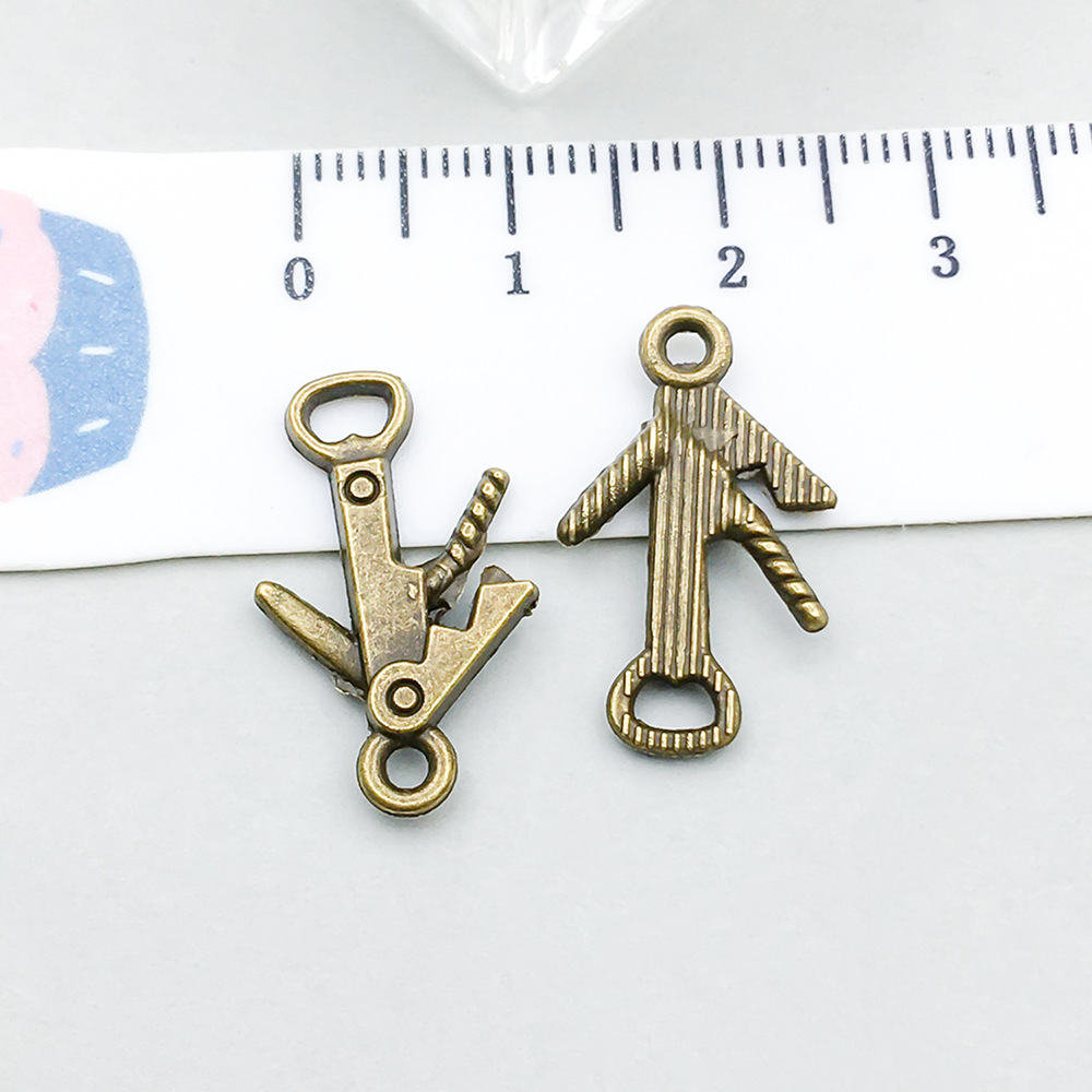 1 ancient green screwdriver 12*21mm-0.9g-20781