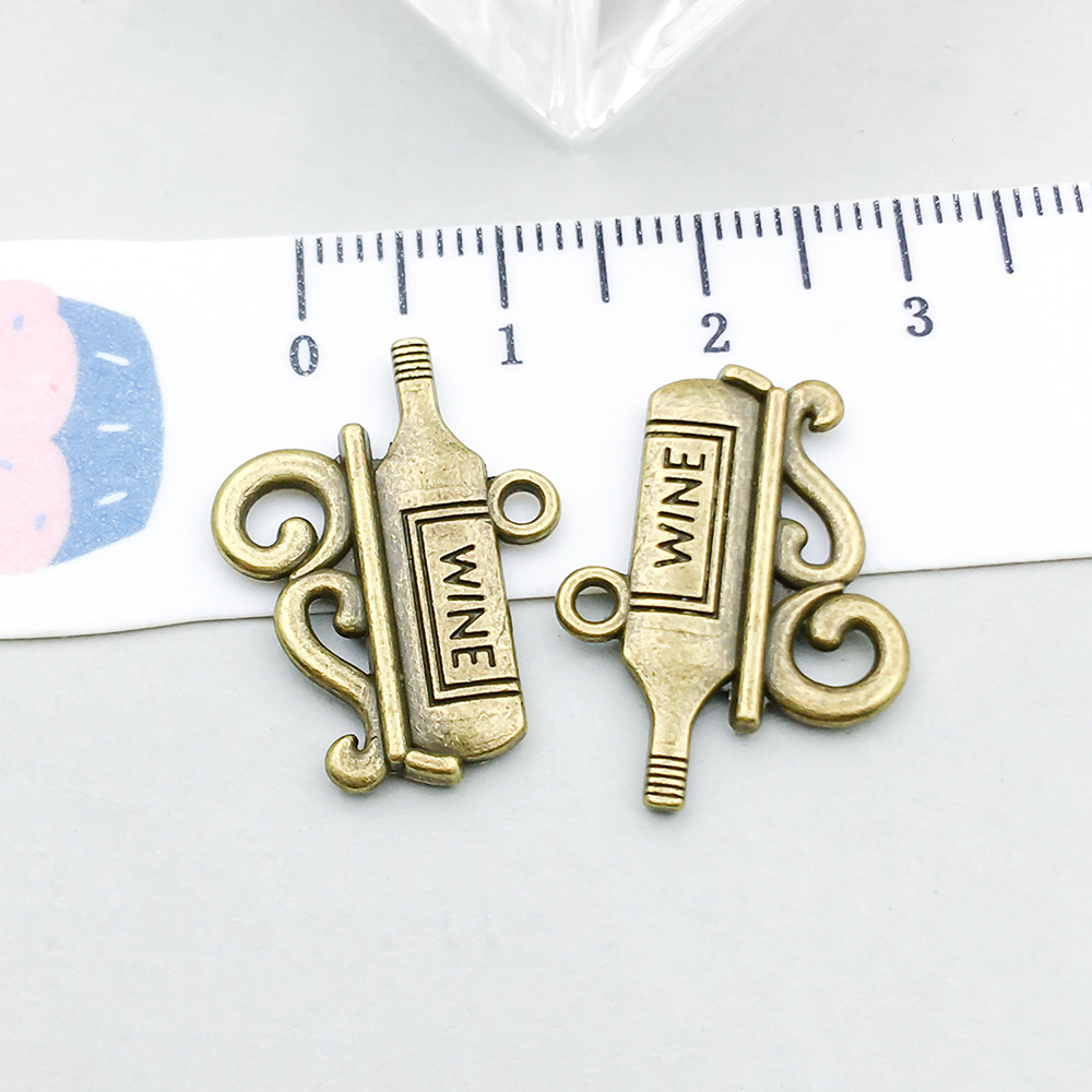 1 ancient green wine bottle 11*22mm-1.7g-20785