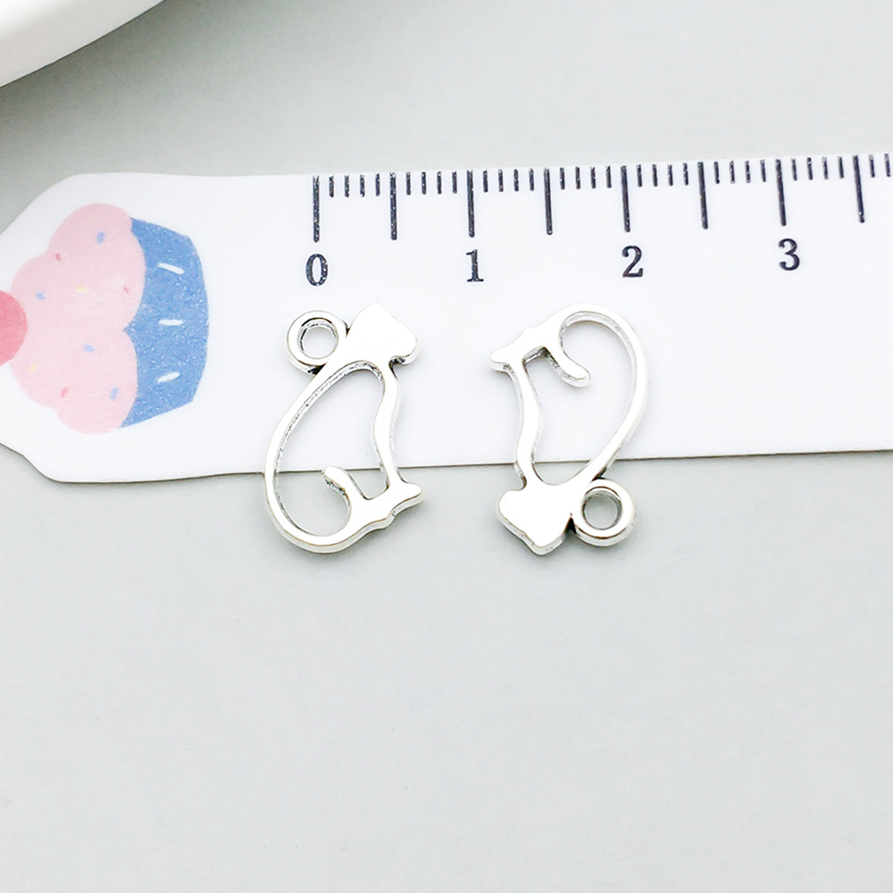 1 ancient silver cat 16*11mm-0.6g-10351