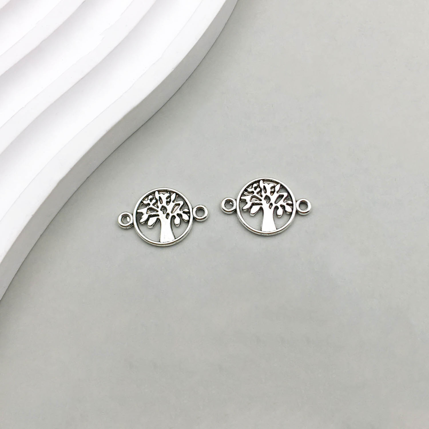 1 Ancient silver life tree 19*11mm-0.8g-10547