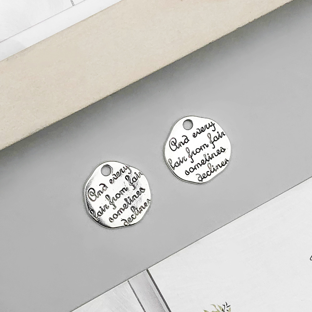 1 ancient silver round andevery letter card 18*18mm-1.7g-10899