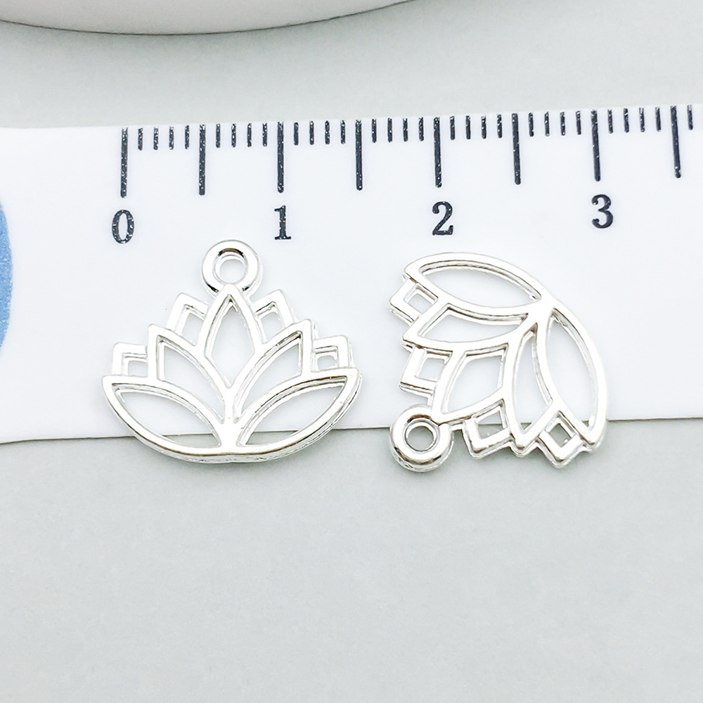 1 bright silver lotus 14*16mm-0.6g-20449
