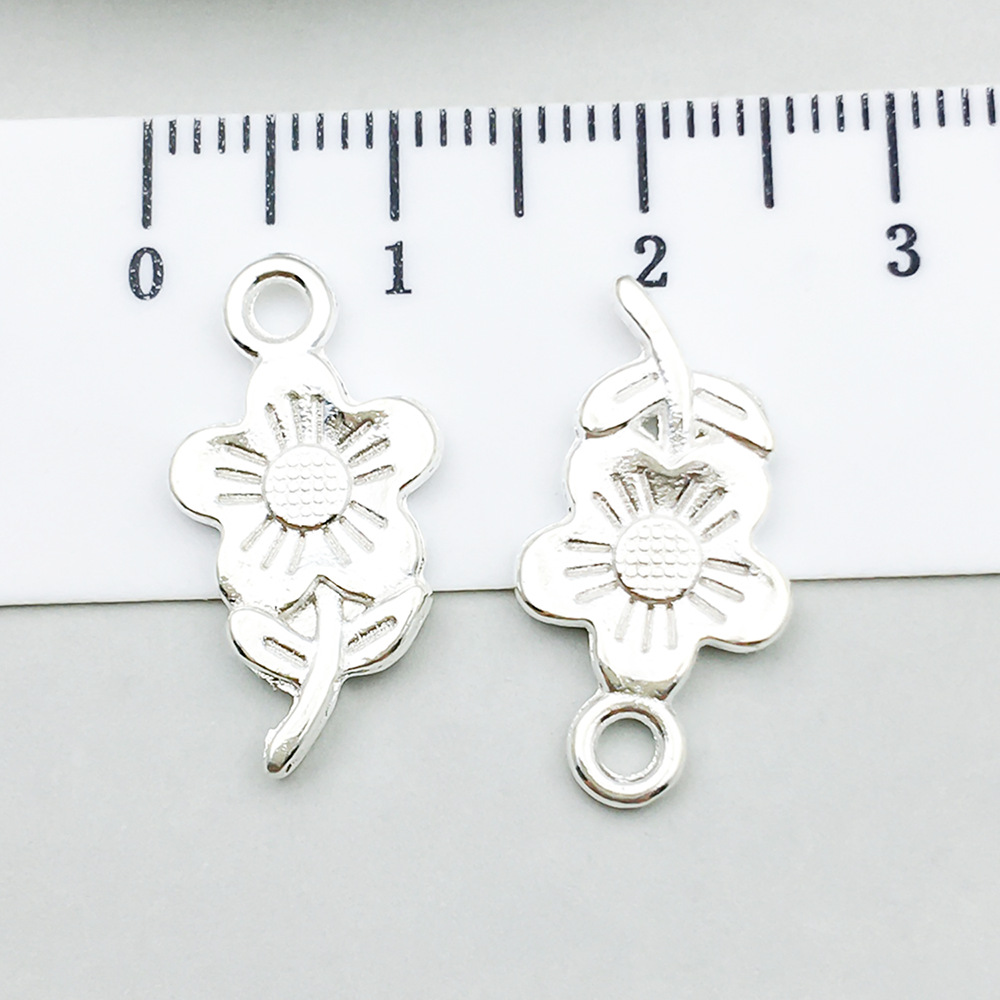 1 bright silver flower 21*11mm-1g-20452