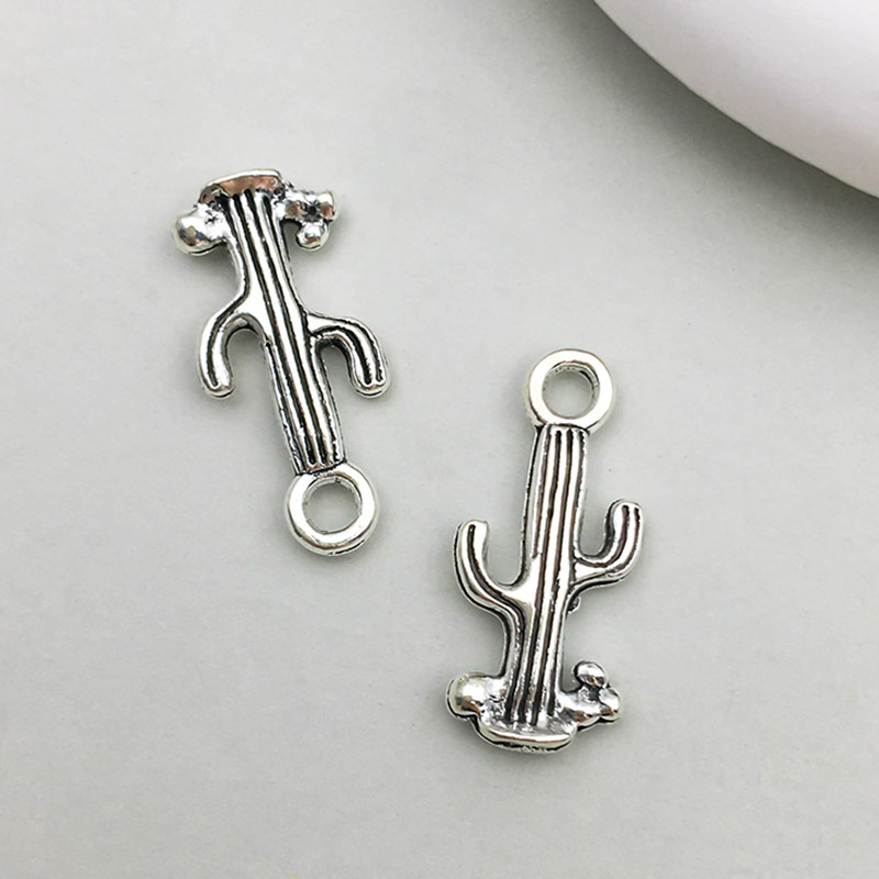 1 ancient silver cactus 9*20mm-1g-11237