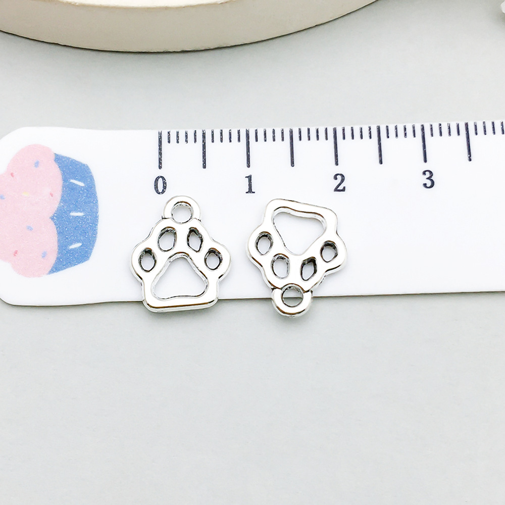 1 ancient silver dog paw 11*13mm-0.6g-9811