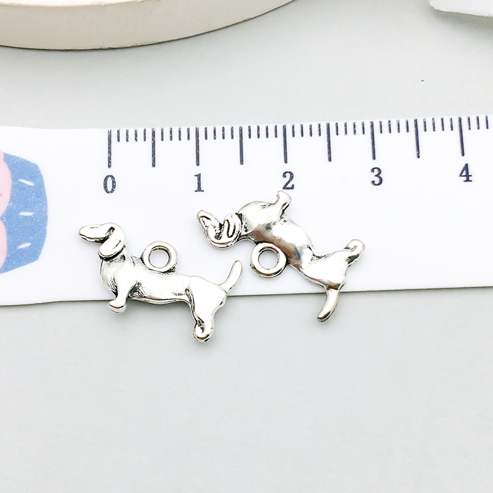 1 ancient silver dog 19*10mm-0.8g-10350