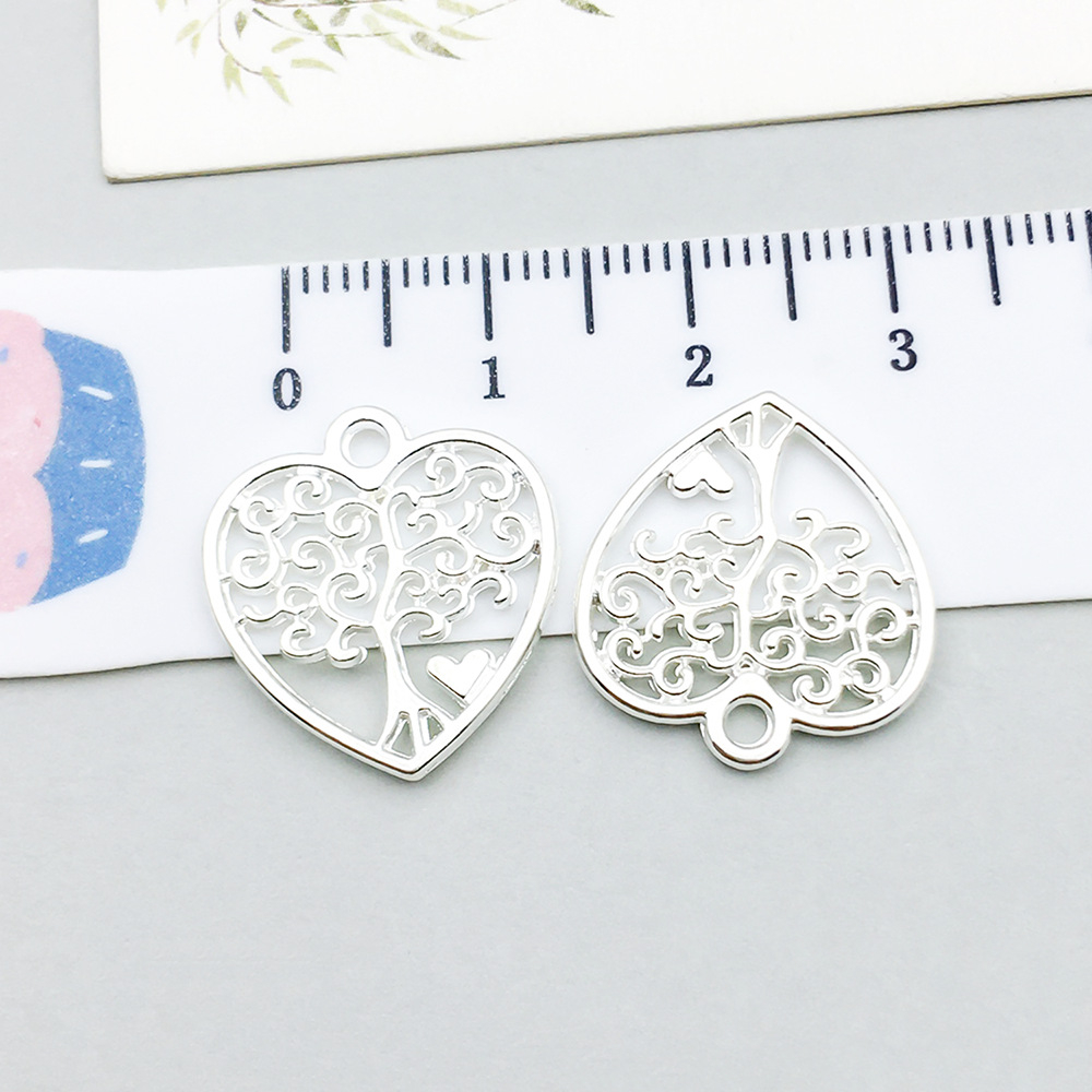 1 bright silver heart-shaped tree of life 19*17mm-