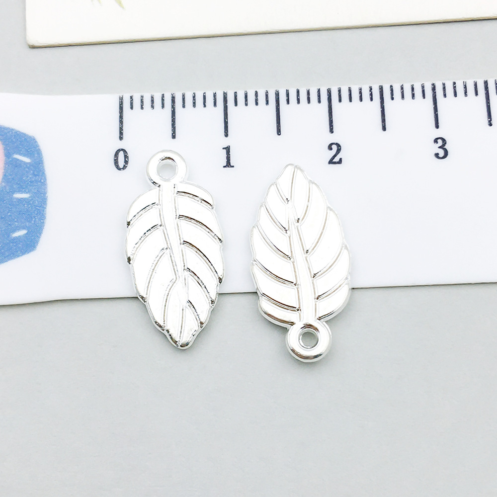 1 bright silver leaf 19*6mm-