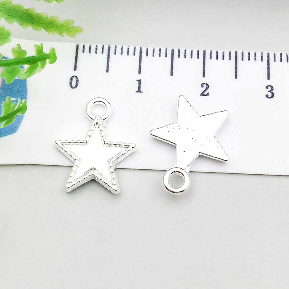 1 bright silver five-pointed star 12*16mm-0.7g-20837