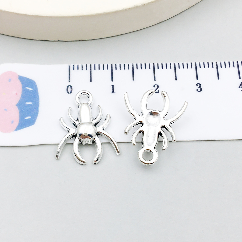 1 ancient silver spider 14*17mm-0.9g-3773