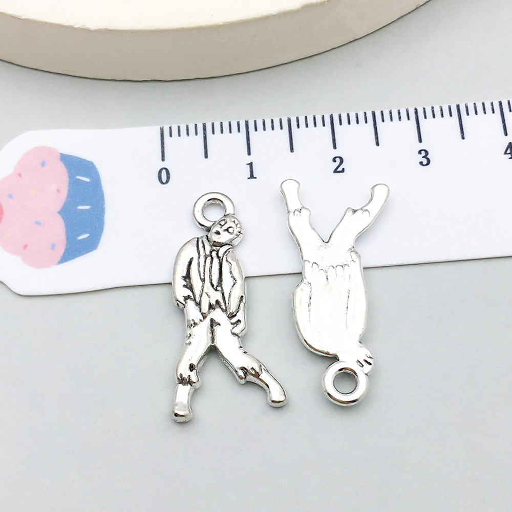 1 ancient silver devil 13*26mm-1.7g-10864